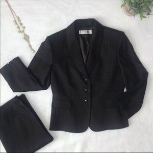 TAHARI ASL SKIRT SUIT ⭐️